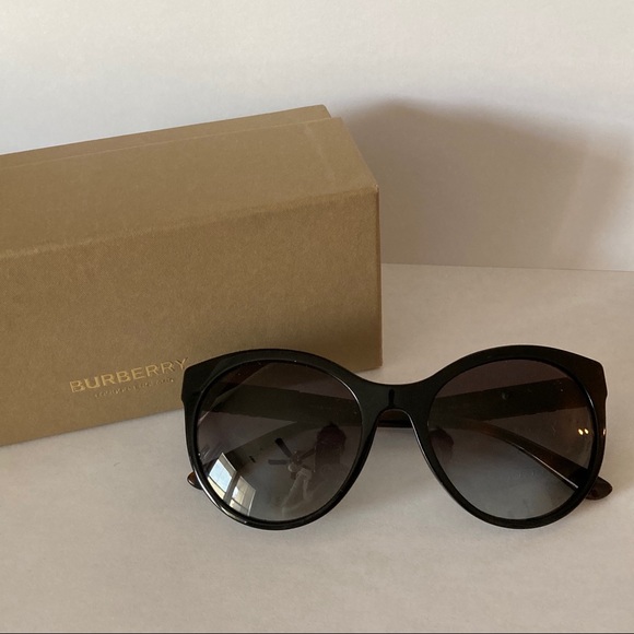 Burberry Accessories - Burberry 4236 Black Tortoise Round Frame Sunnies